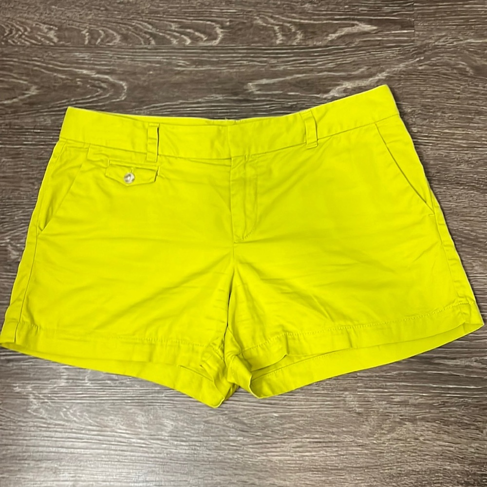 LOFT bright green chartreuse shorts, women’s size 8